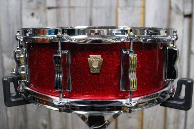 Ludwig Classic Maple 14x5 in Red Sparkle